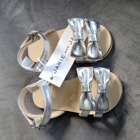 NWT super cute janie and jack little girl shoes in various sizes - Picture 2 of 3